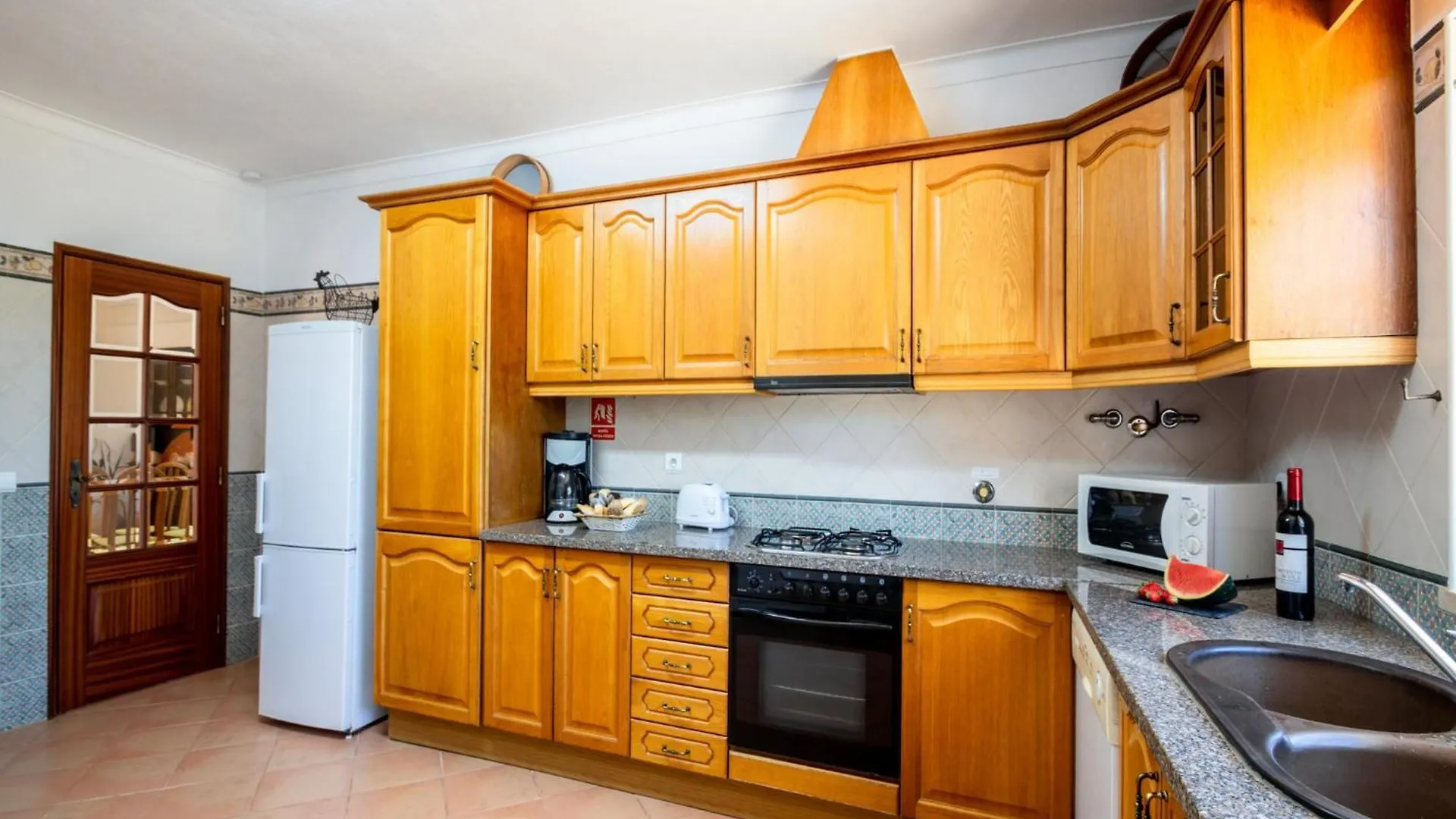 Villa With Heatable Pool Armacao de Pera