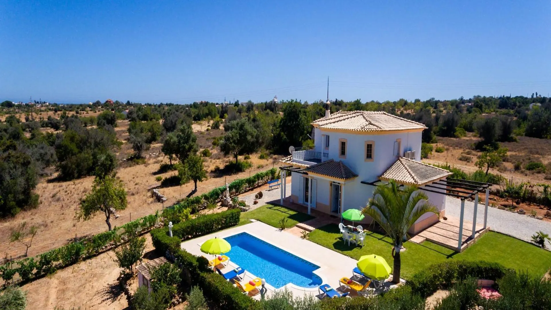 Villa With Heatable Pool Armacao de Pera