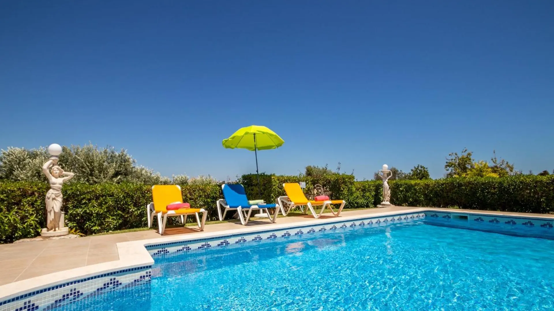 Villa With Heatable Pool Armacao de Pera